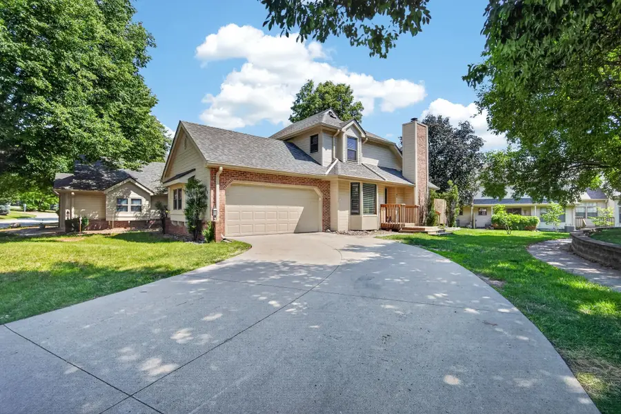 1070 50th Street #14A, West Des Moines, IA 50266 - #2