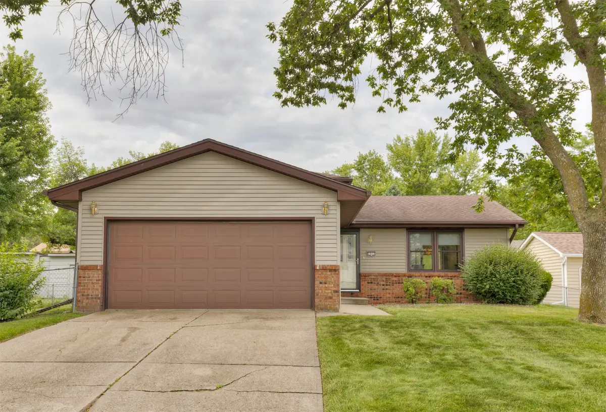 1913 NW 10th Street, Ankeny, IA 50023 - #1