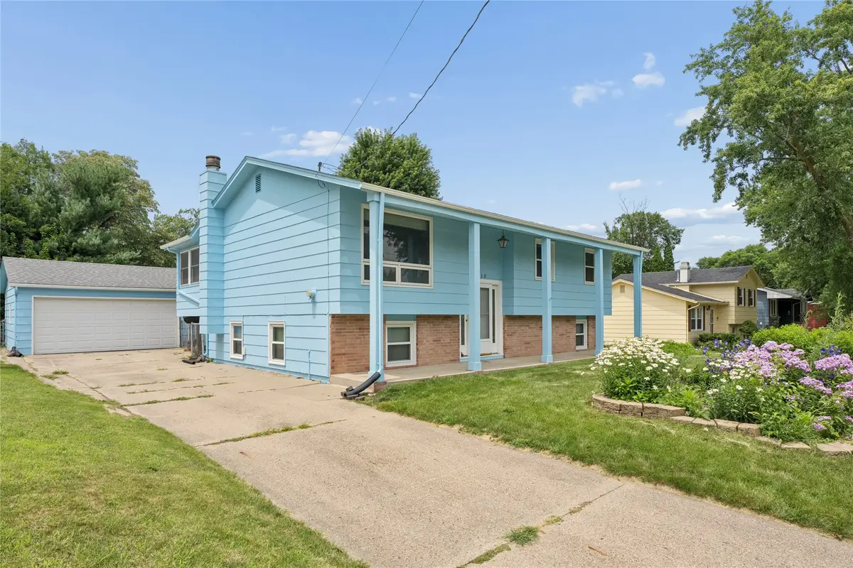 4410 64th Street, Urbandale, IA 50322 - #1