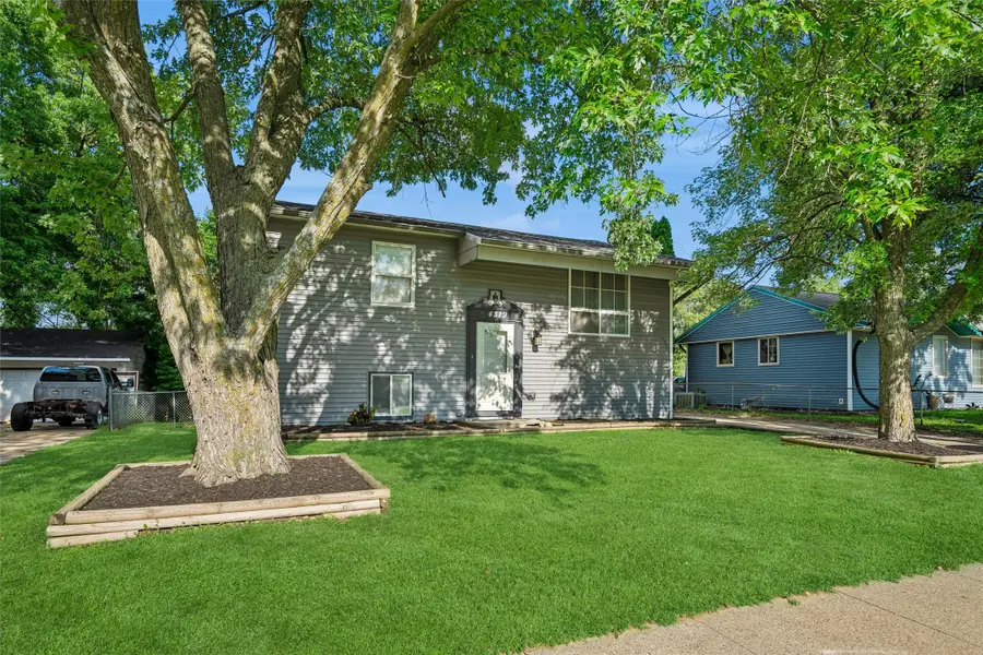 4319 SE 5th Street, Des Moines, IA 50315 - #3