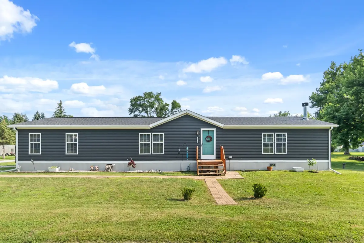 311 W 3rd Street, Bouton, IA 50039 - #1