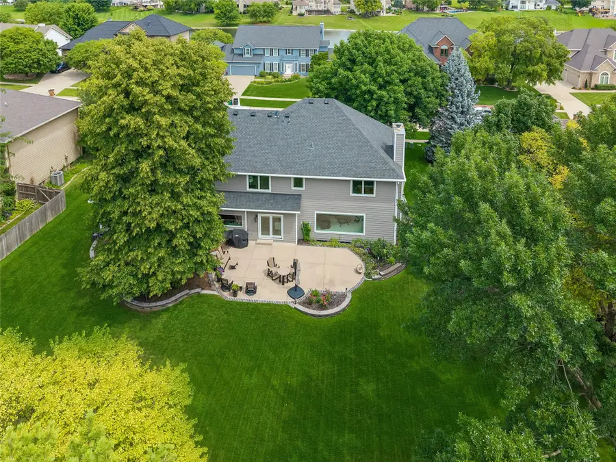 14006 South Shore Drive, Clive, IA 50325 - #2