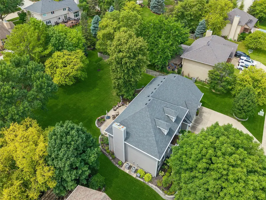 14006 South Shore Drive, Clive, IA 50325 - #3