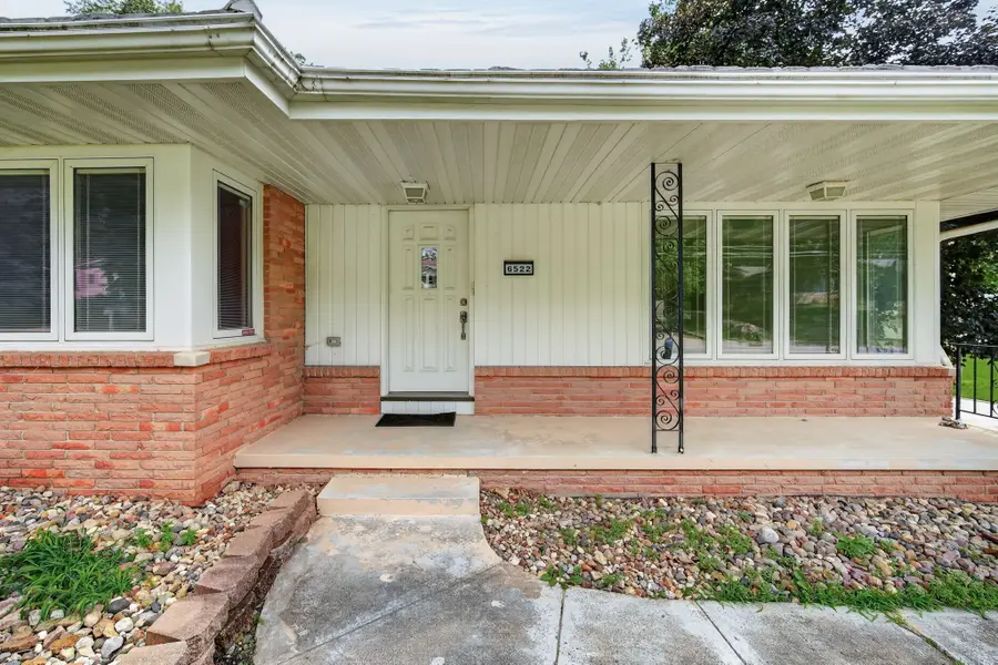6522 Lincoln Avenue, Windsor Heights, IA 50324 - #3