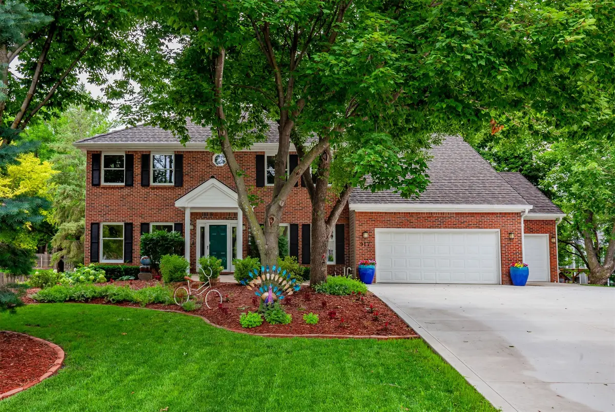 917 57th Place, West Des Moines, IA 50266 - #1