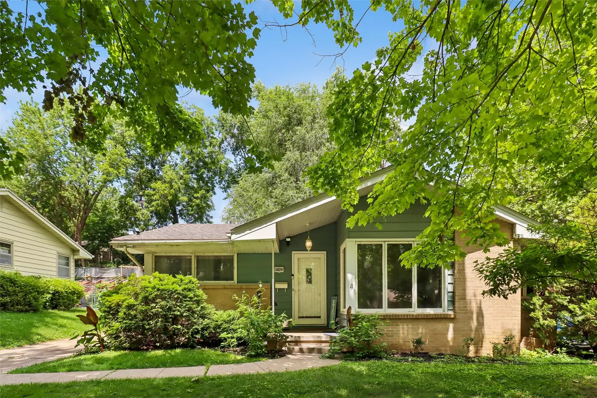 2829 Bennett Avenue, Des Moines, IA 50310 - #1