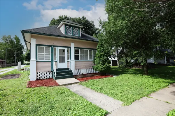 208 E Walnut Street, Ogden, IA 50212