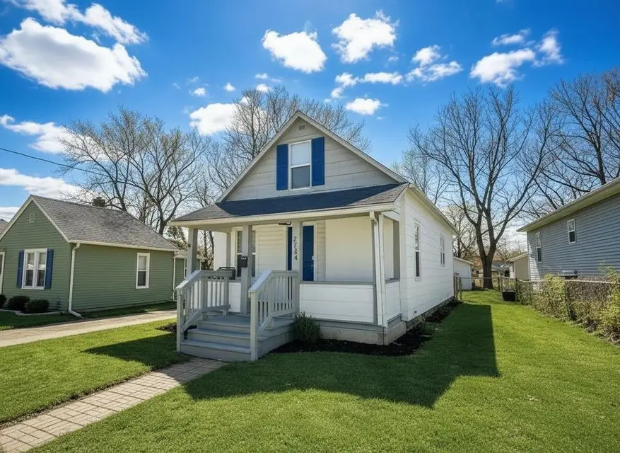 2724 College Avenue, Des Moines, IA 50311 - #1