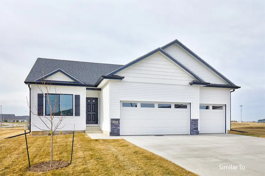 635 NW Atlas Lane, Waukee, IA 50263 - #2