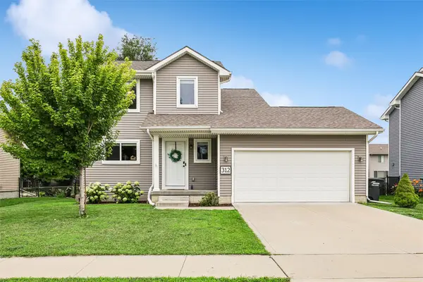 312 SW 50th Street, Ankeny, IA 50023