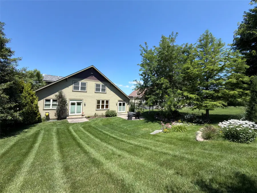 1207 Shadow Lane, Pella, IA 50219 - #2