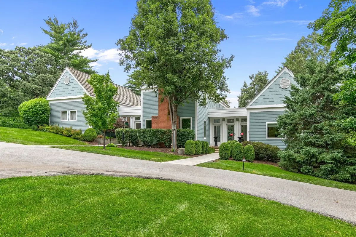 2501 Fuller Road, West Des Moines, IA 50265 - #1