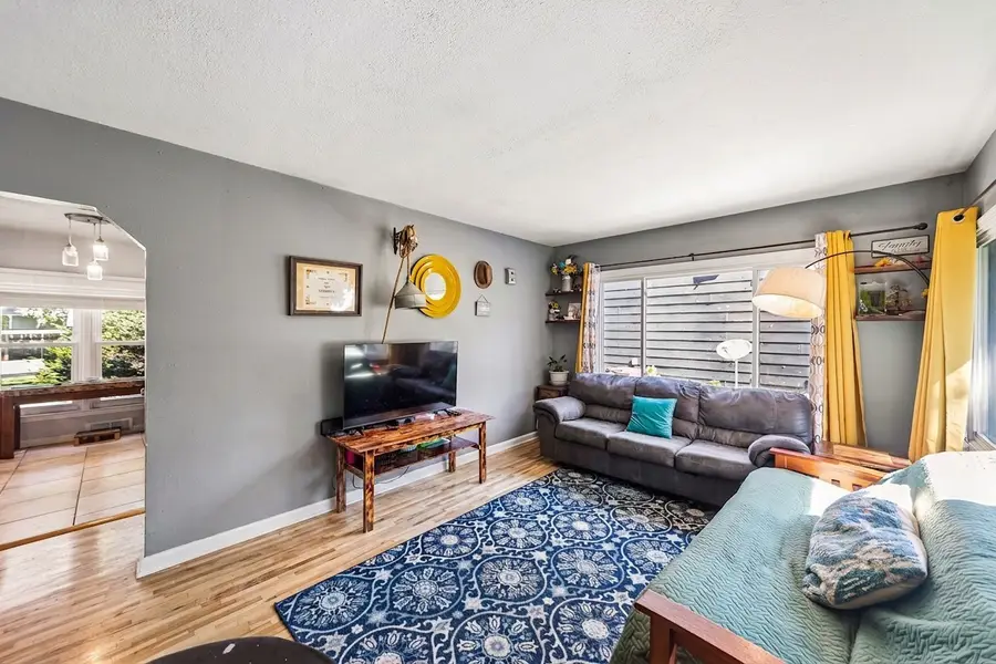 3826 52nd Street, Des Moines, IA 50310 - #2