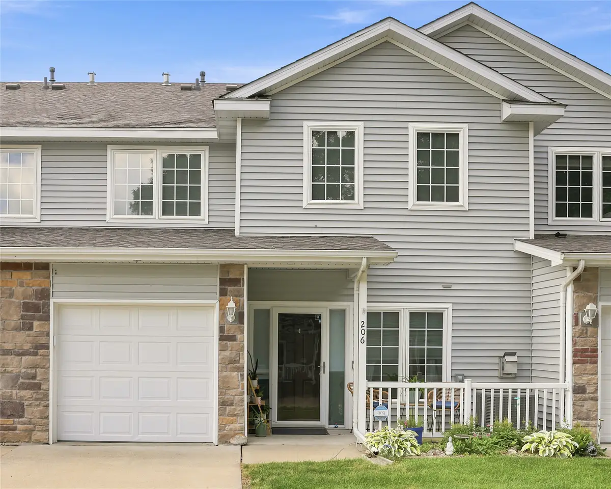 500 N Valley Drive #206, Des Moines, IA 50312 - #1