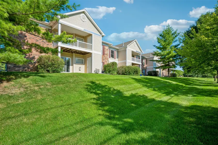 2156 NW 156th Street #7, Clive, IA 50325 - #2
