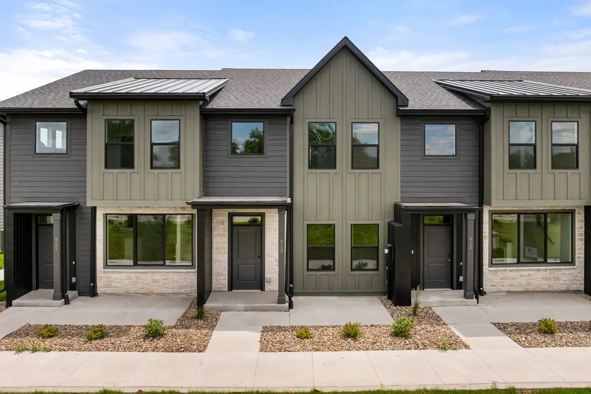 907 Percheron Lane, Norwalk, IA 50211 - #1