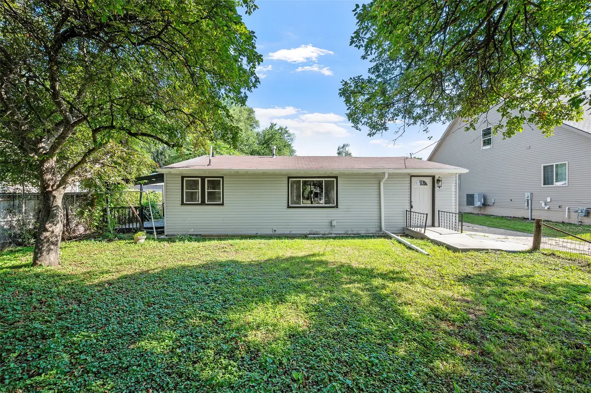 607 Cummins Road, Des Moines, IA 50315 - #1