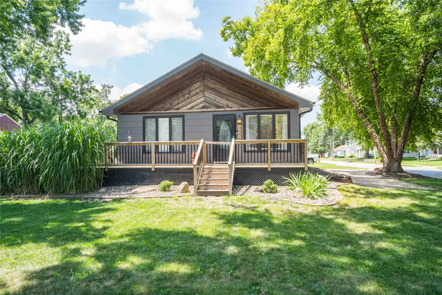3306 50th Street, Des Moines, IA 50310 - #3