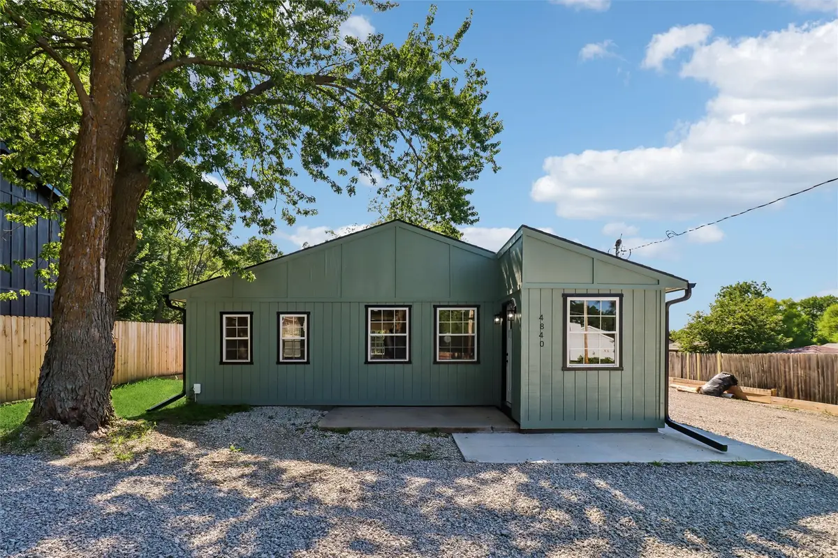 4840 NW 52nd Street, Des Moines, IA 50310 - #1