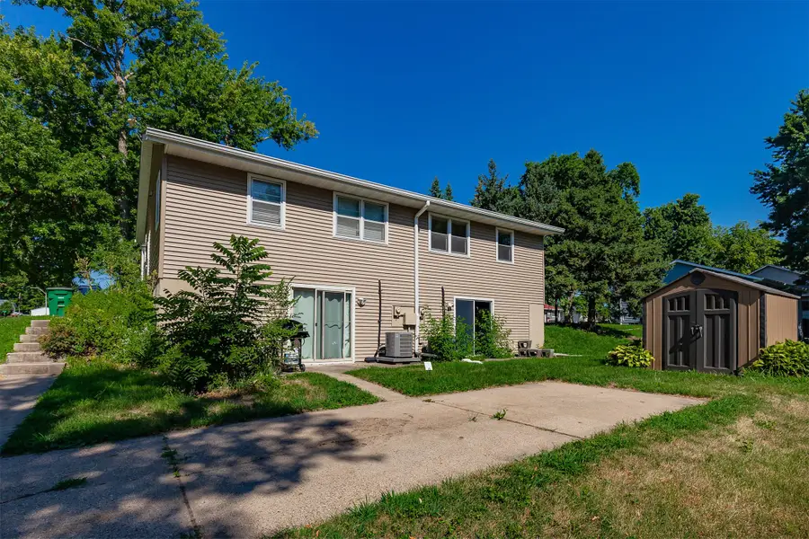 4001/4003 79th Street, Urbandale, IA 50322 - #3
