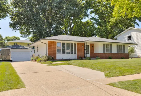4116 74th Street, Urbandale, IA 50322