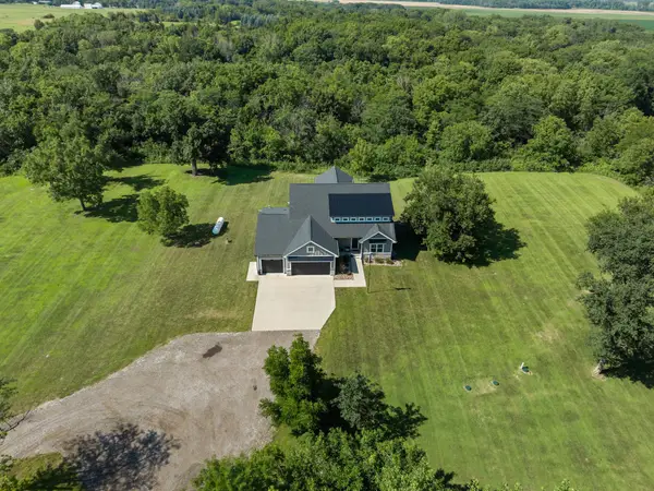 8656 NE 102nd Avenue, Bondurant, IA 50035