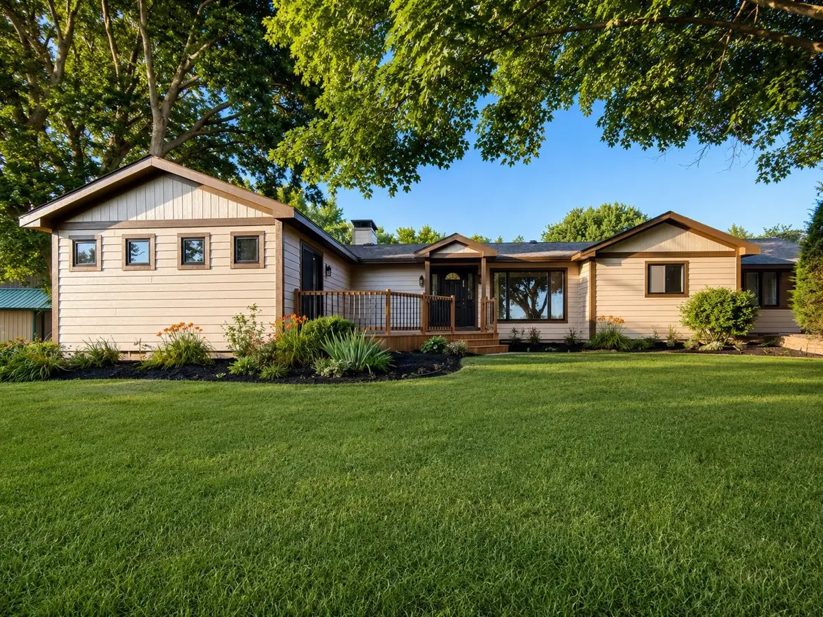 10050 NE University Avenue, Runnells, IA 50237 - #1