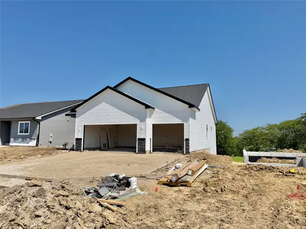4885 Synergy. Street, Van Meter, IA 50261
