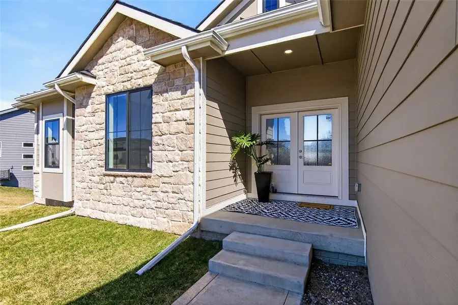 135 NW Alderleaf Drive, Waukee, IA 50263 - #2