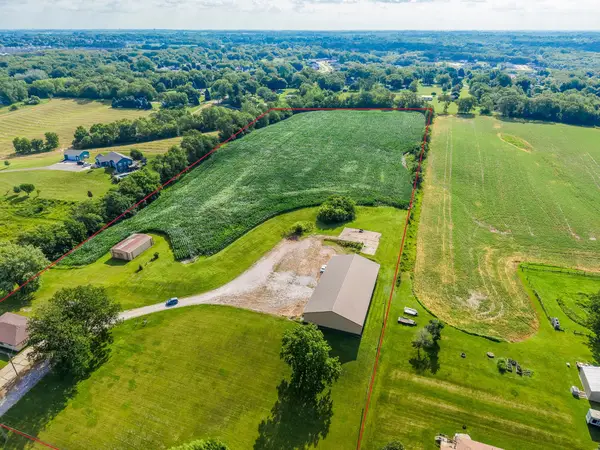 985 S Shadyview Boulevard, Pleasant Hill, IA 50327