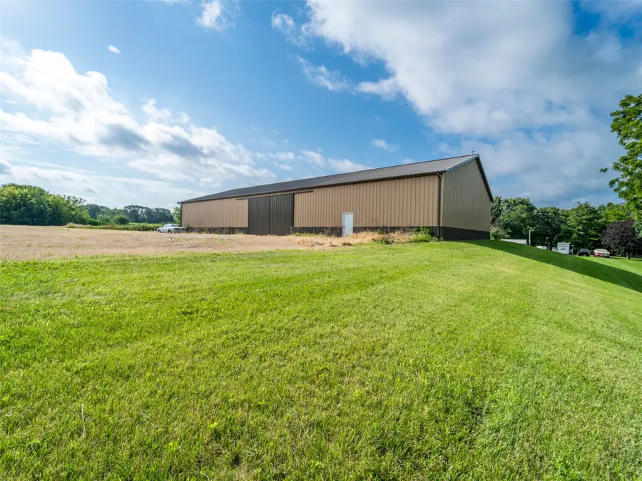 985 S Shadyview Boulevard, Pleasant Hill, IA 50327 - #3