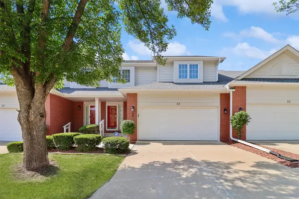5925 Ep True Parkway #33, West Des Moines, IA 50266