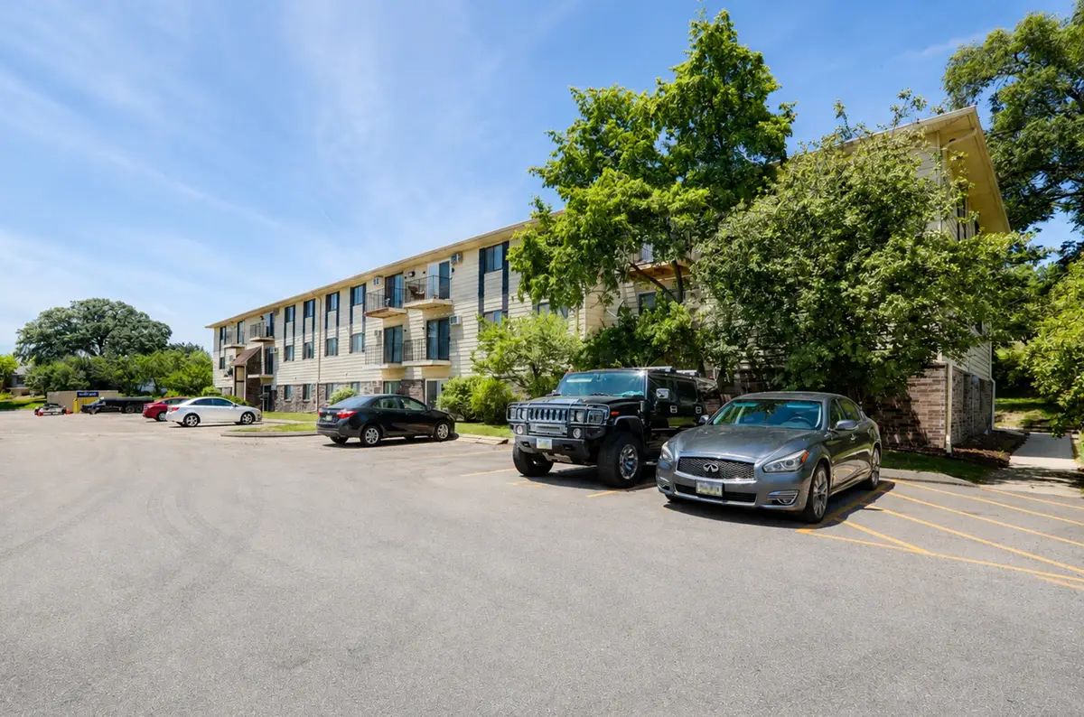 1831 Fuller Road #9, West Des Moines, IA 50265 - #1