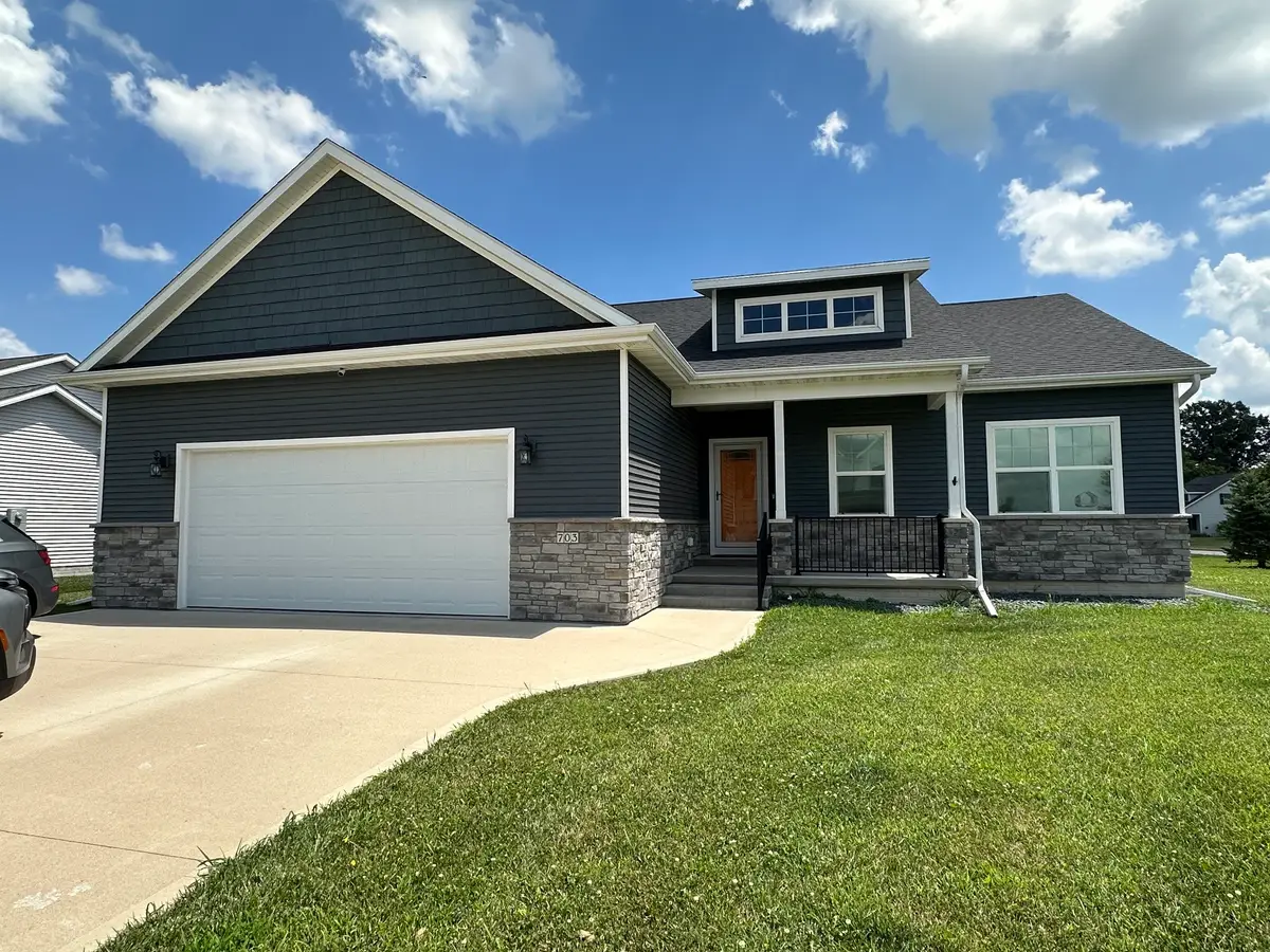 703 N 10th Avenue, Winterset, IA 50273 - #1
