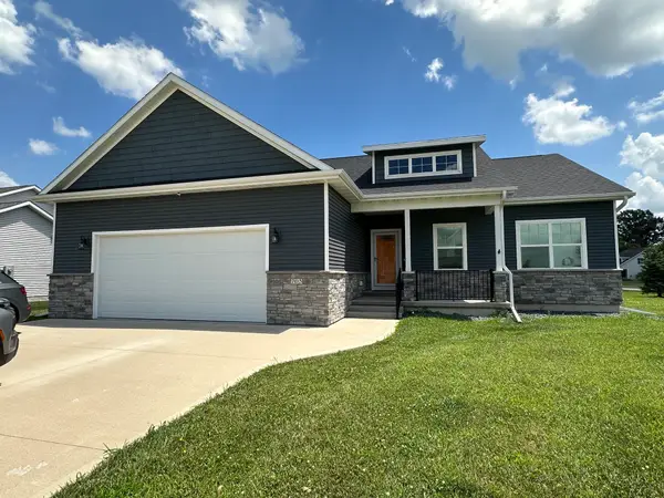703 N 10th Avenue, Winterset, IA 50273