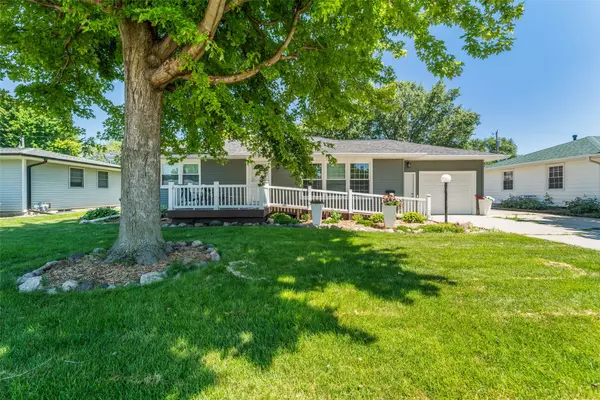 719 15th Street Place, Nevada, IA 50201