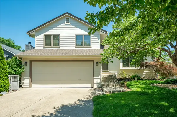 5935 Ashland Place, Johnston, IA 50131