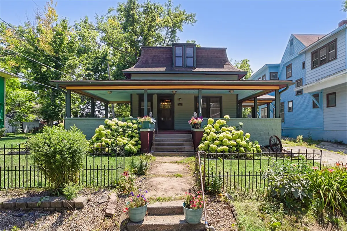 2124 Drake Park Avenue, Des Moines, IA 50311 - #1