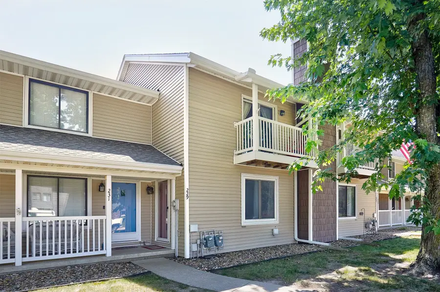 229 52nd Street, West Des Moines, IA 50265 - #2