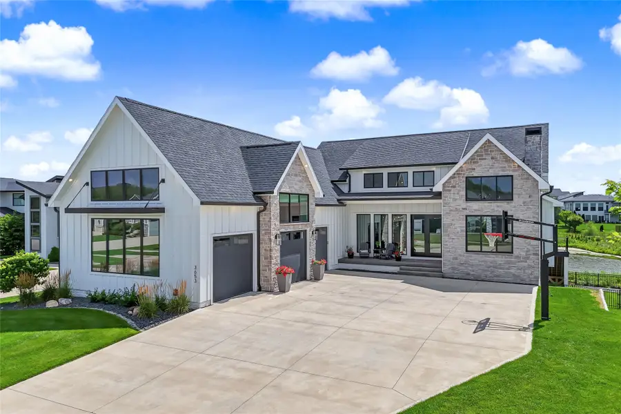 3653 NW 177th Court, Clive, IA 50325 - #2