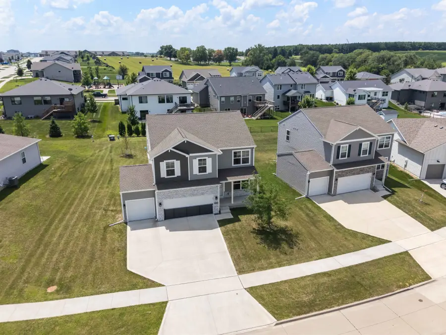 605 Ellis Circle, Adel, IA 50003 - #2