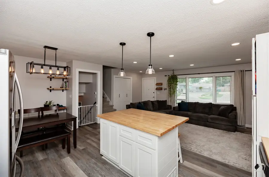 614 SE 8th Street, Ankeny, IA 50021 - #2