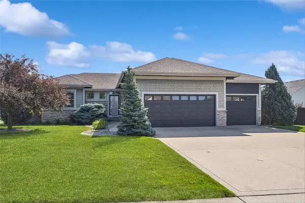 2773 NW 152nd Street, Clive, IA 50325