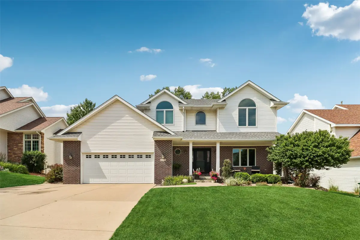 5575 Beechtree Drive, West Des Moines, IA 50266 - #1