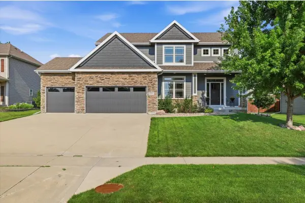 4803 NE Hillcrest Court, Ankeny, IA 50021