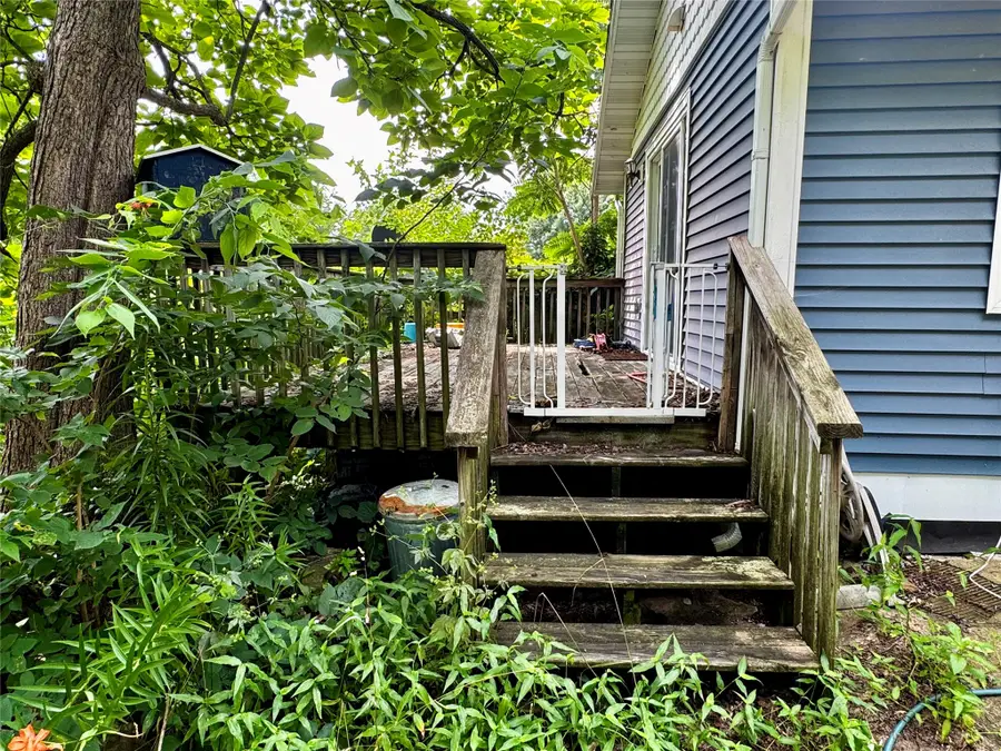 4227 E Sheridan Avenue, Des Moines, IA 50317 - #3