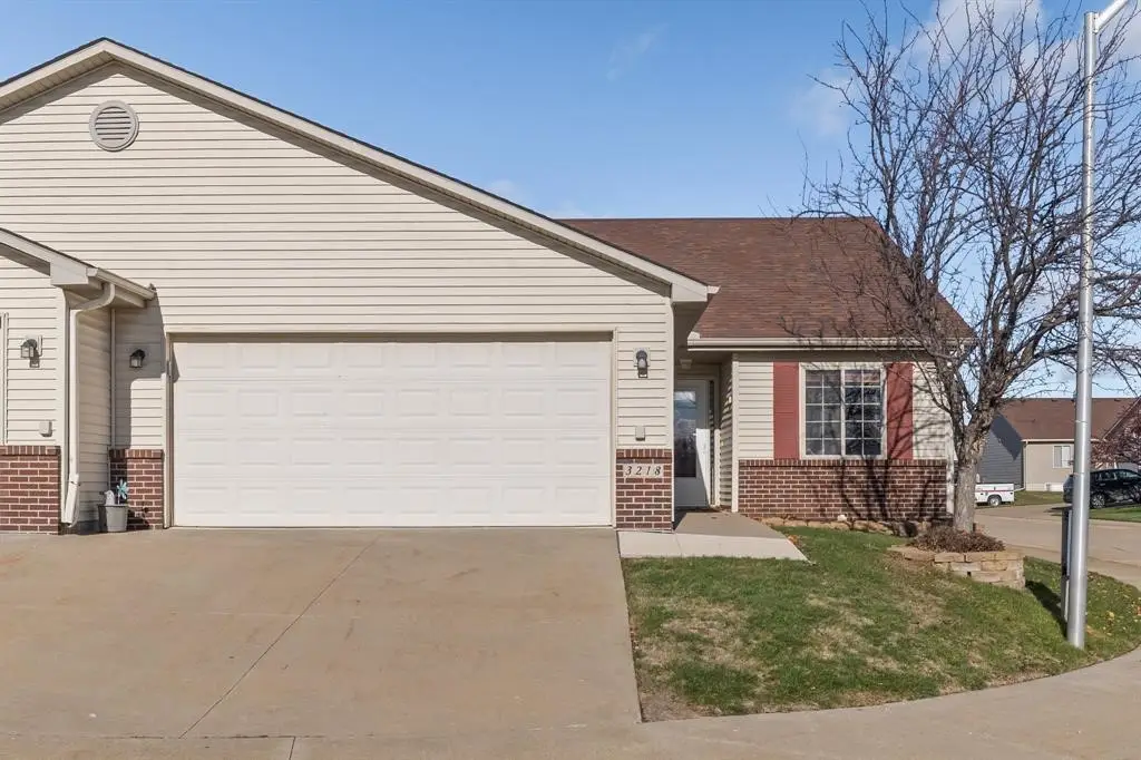 3218 SE Turnberry Drive, Ankeny, IA 50021 - #1