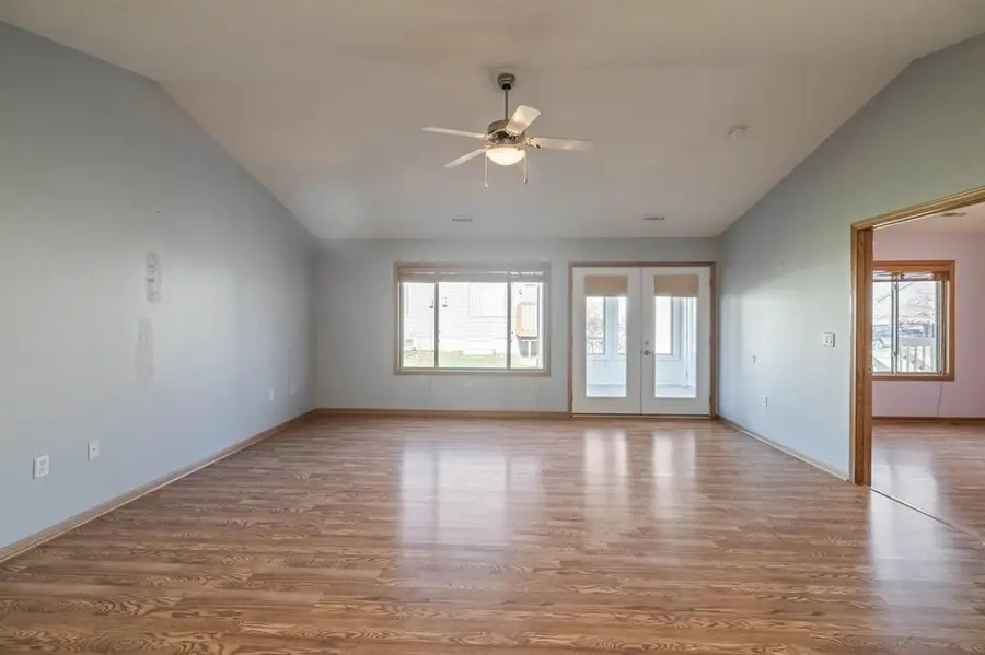 3218 SE Turnberry Drive, Ankeny, IA 50021 - #3