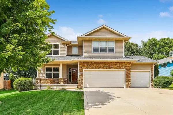 14405 Hickory Drive, Urbandale, IA 50323