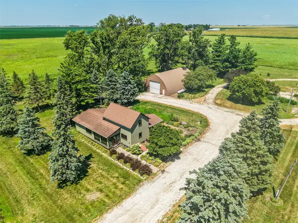 1221 190th Street, Webster City, IA 50595